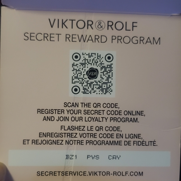 Viktor & Rolf Flowerbomb 3.4oz L'eau de parfum in box - Picture 10 of 10